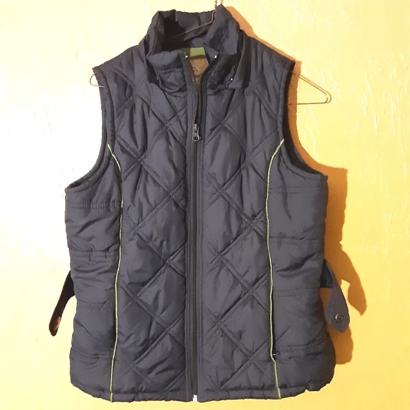 Women's Quilted Black Vest - Picture 1 of 3